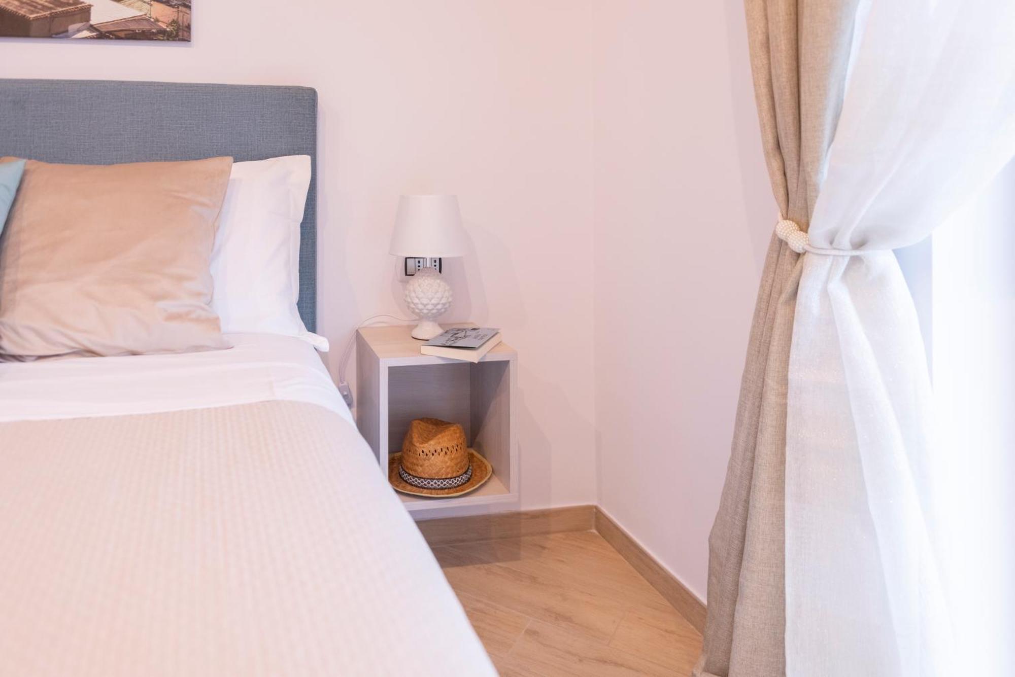 Bed and Breakfast Symphony House Сорренто Екстер'єр фото