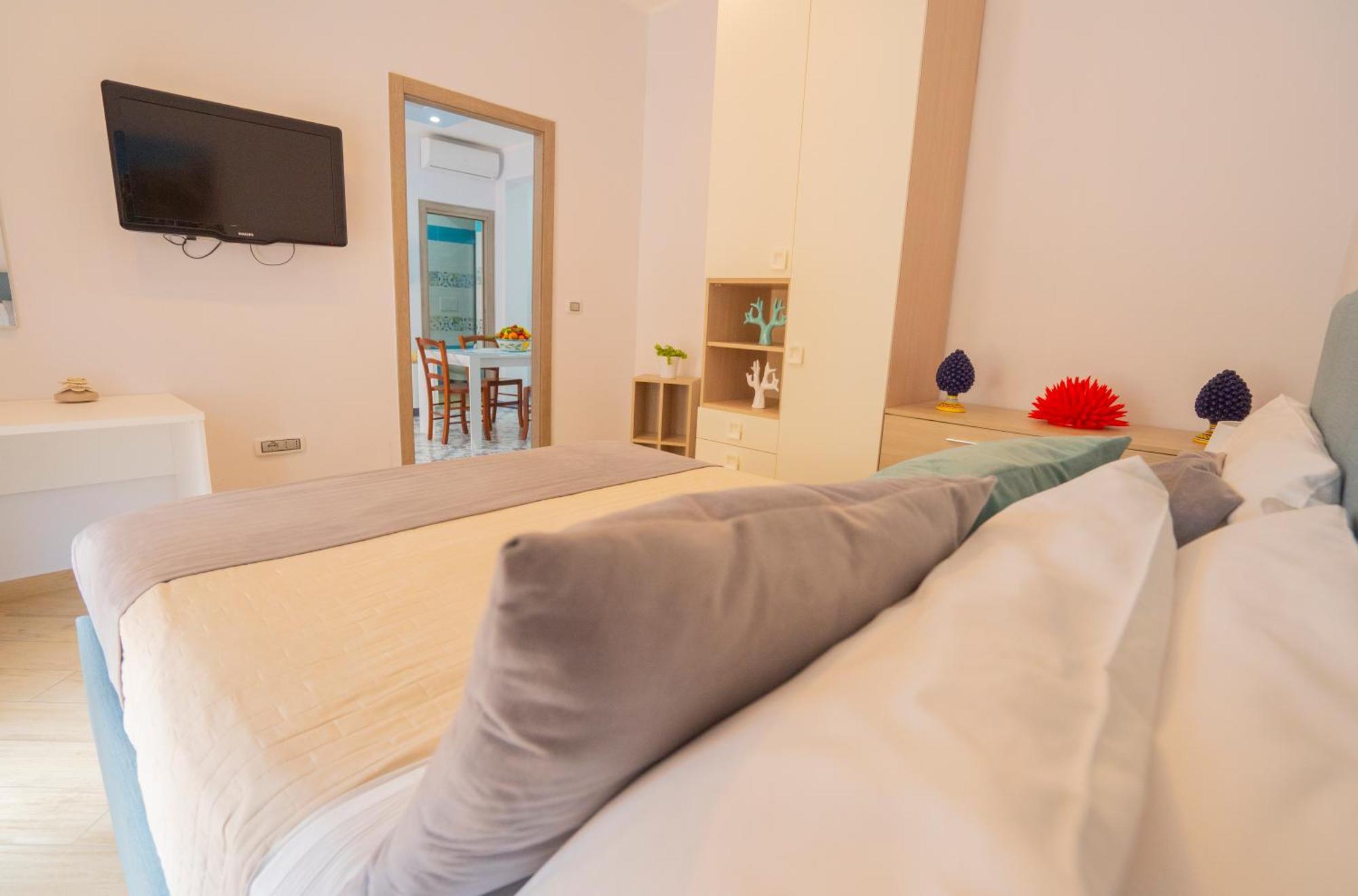 Bed and Breakfast Symphony House Сорренто Екстер'єр фото